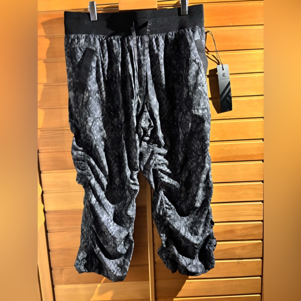 Brand new With Tags Kyodan Gray Snake Print Pants